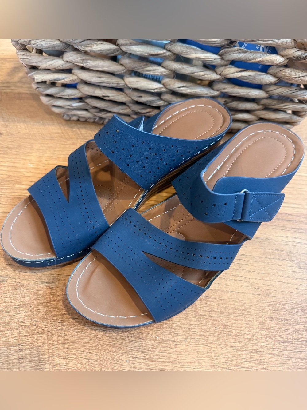 Women’s 9 wedges super comfortable sandals navy and tan